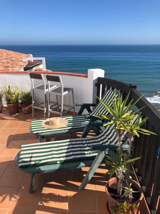 Beachfront Penthouse Apartment With Large Terrace And Breathtaking Sea Views Close To Marbella Spain Sitio de Calahonda Exterior foto